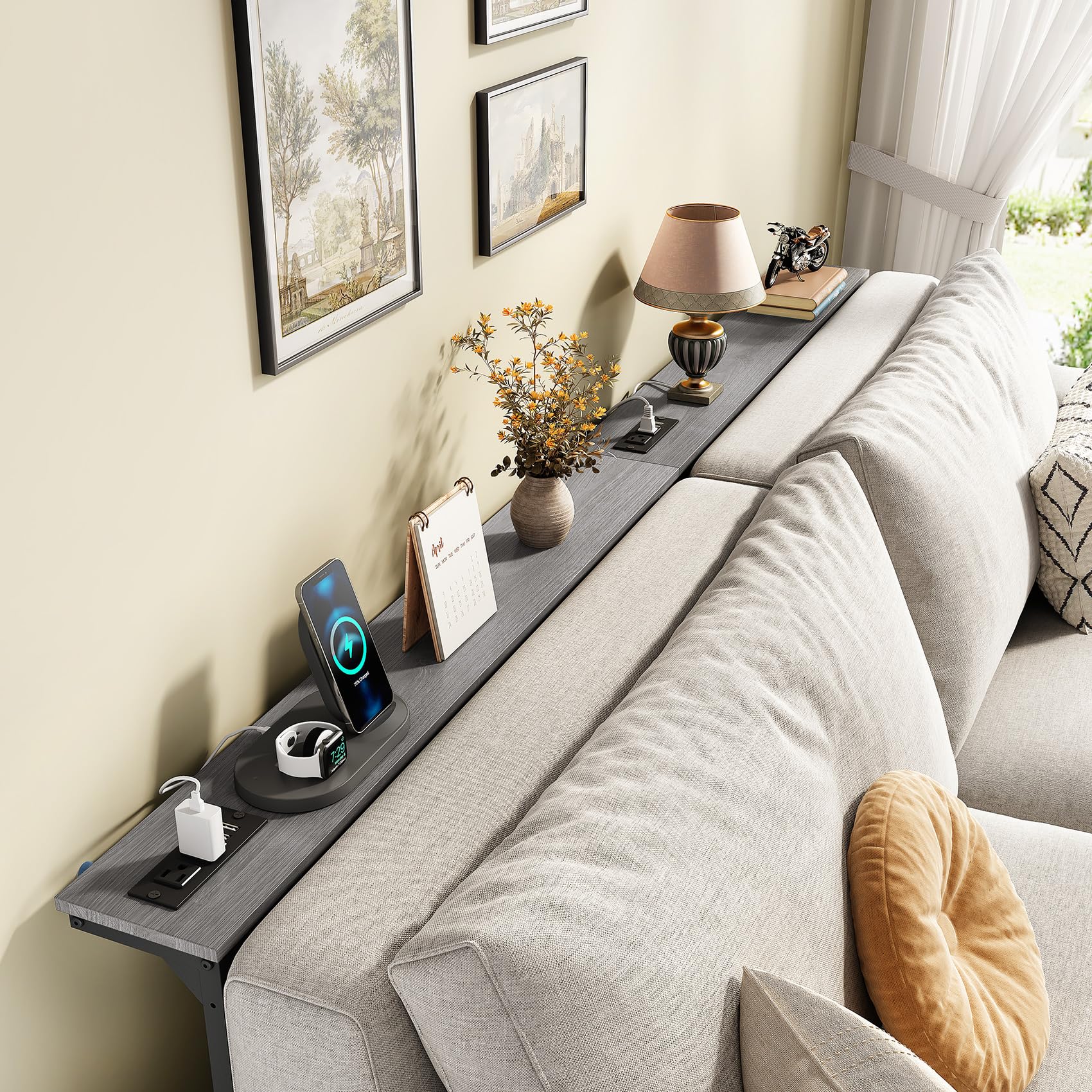 Kitstorack adjustable-height range supports sofa alignment and flexible setups.