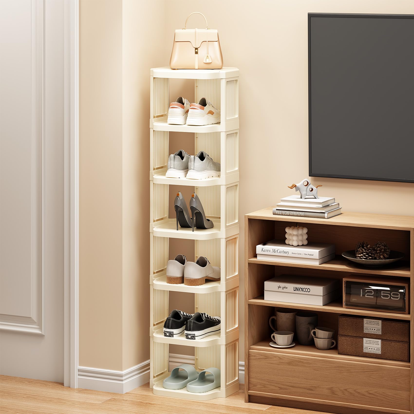 Kitstorack ideal for dorm rooms and small spaces.
