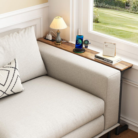 Kitstorack console placed in entryway offers organized surfaces and easy access.