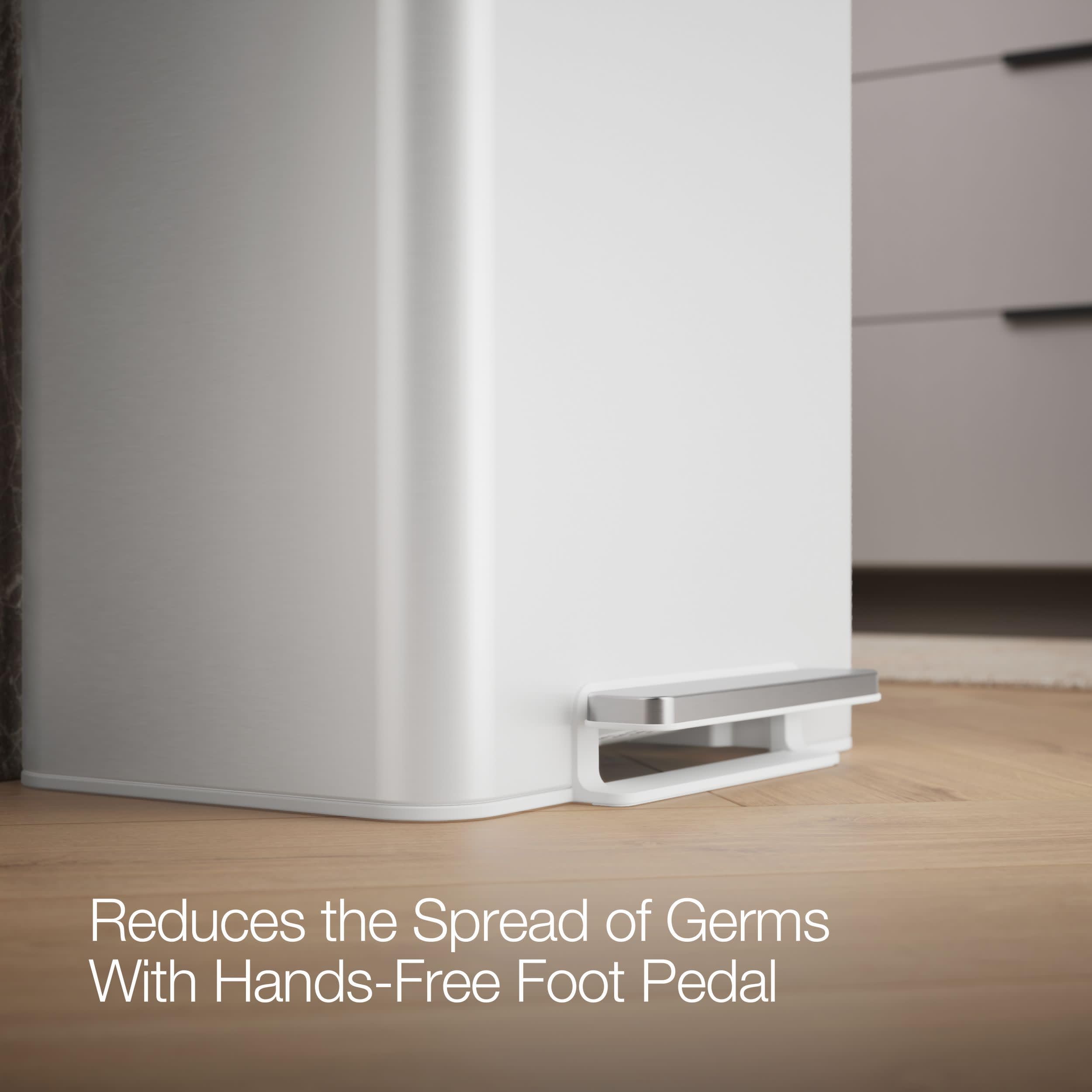 Kohler 20940-STW interior hinge protects surfaces during use.
