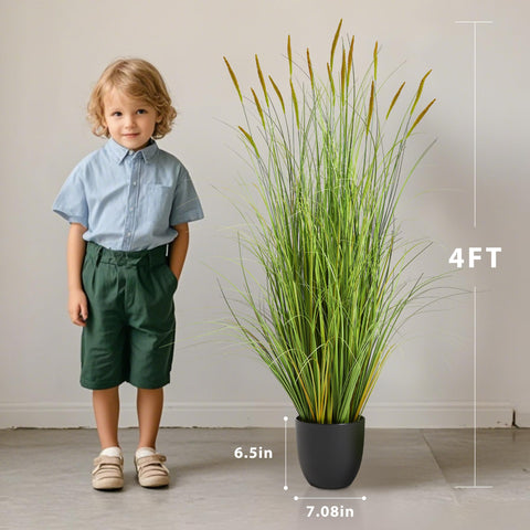 KOL faux plant set brings seasonal décor charm to weddings and everyday rooms.