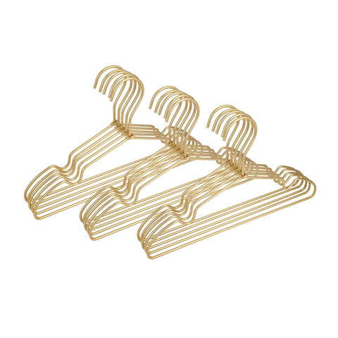Koobay safe aluminum hanger resists moisture and supports damp baby clothes.