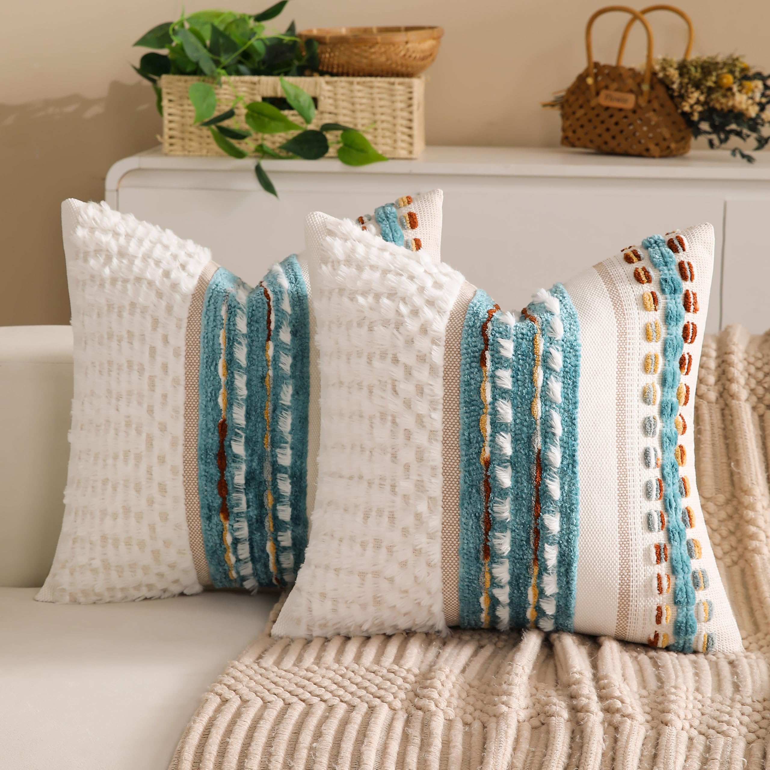 KOOLIFE Boho chenille pillow cover with stripe design enhances sofa cushions.