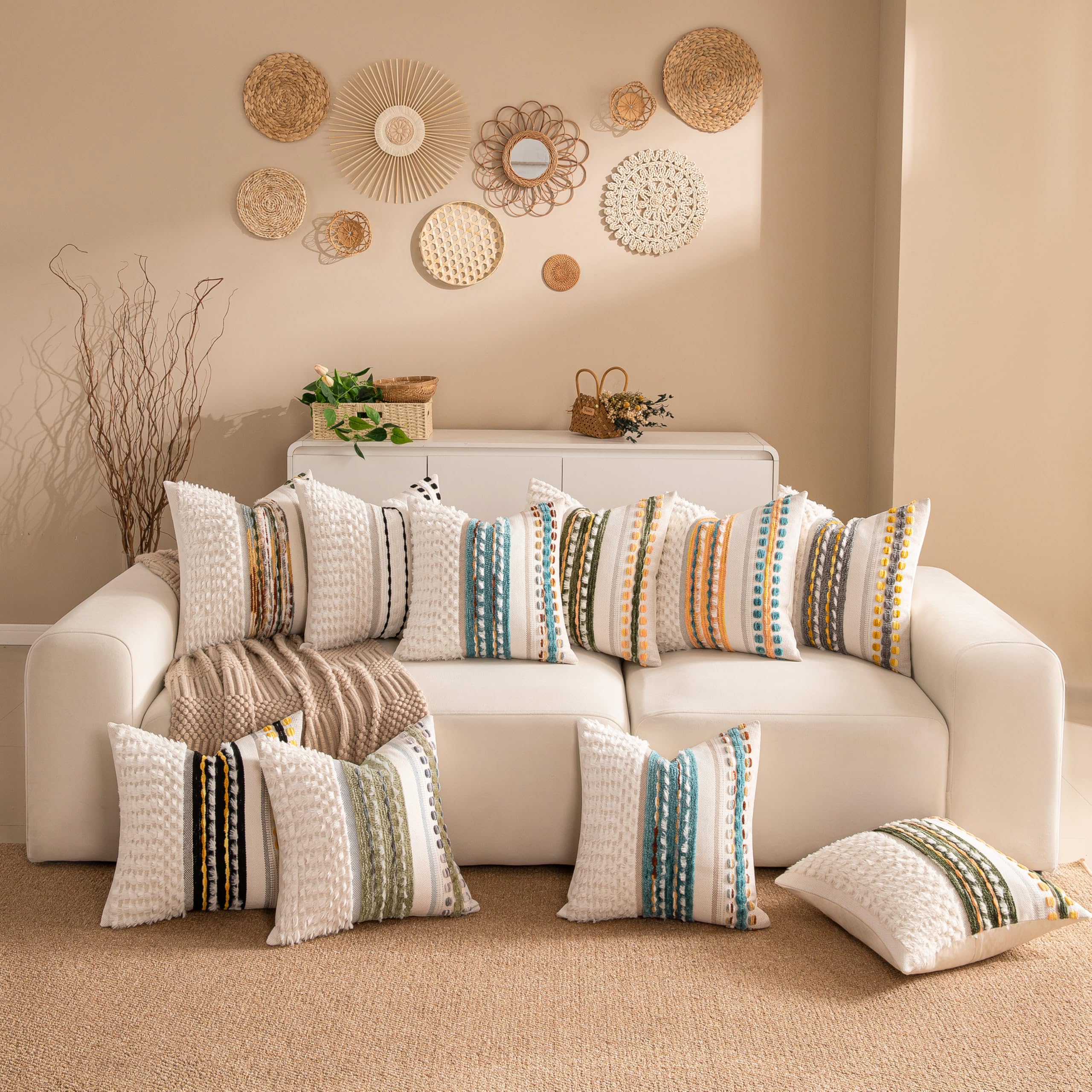 KOOLIFE chenille fabric texture detail adds soft luxury to living space.