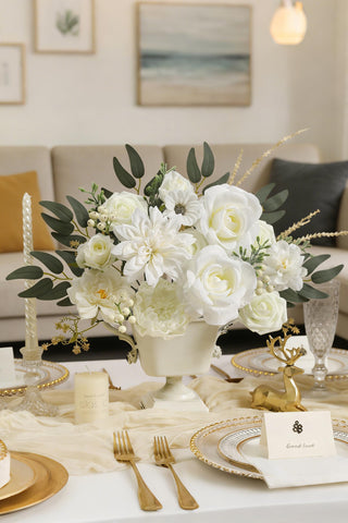 Koroni Flowers baby shower decor offers charming, maintenance-free blooms.