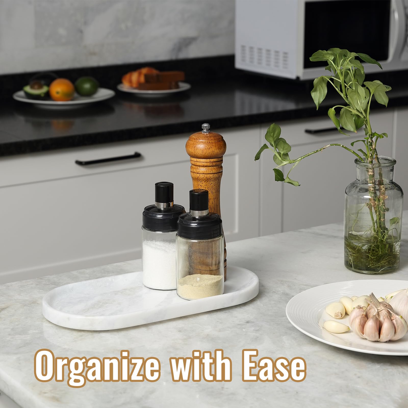 Koville marble tray makes a thoughtful gift for housewarmings or occasions.