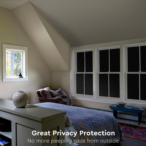 Kromapolis frosted glass tint adds subtle privacy with soft light diffusion.