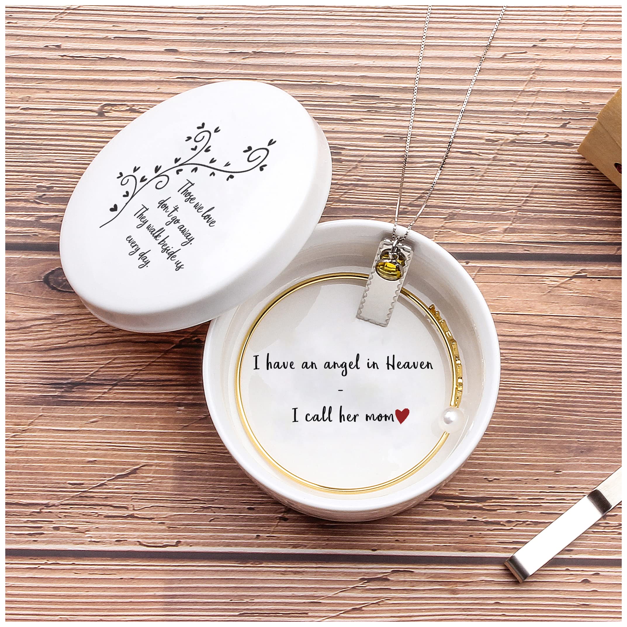 Kullder memorial gift for loss of mom stores jewelry and mementos.