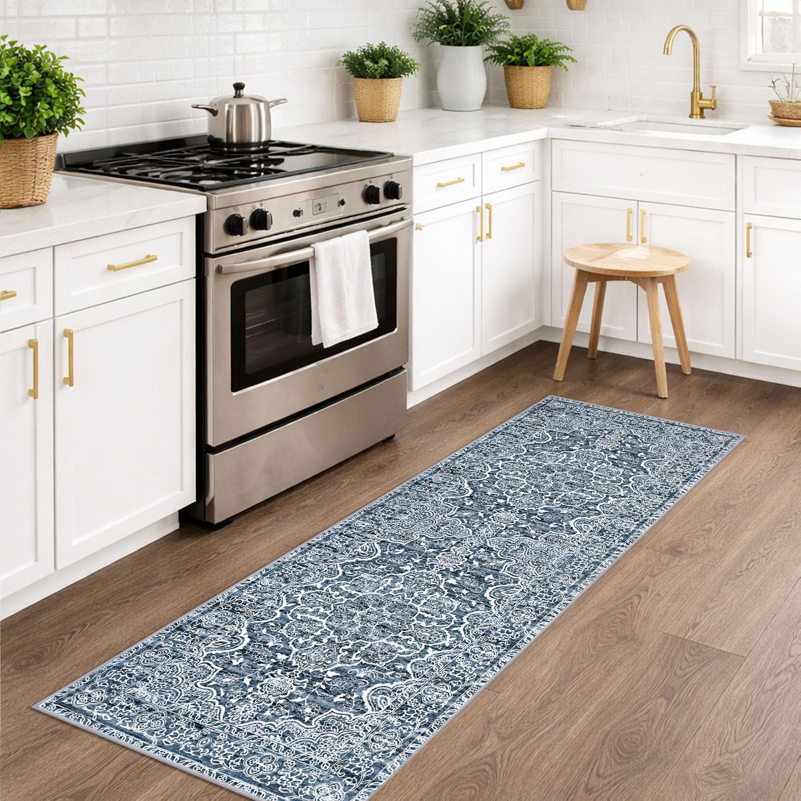 KUTA vintage runner in hallway setting highlighting practical use