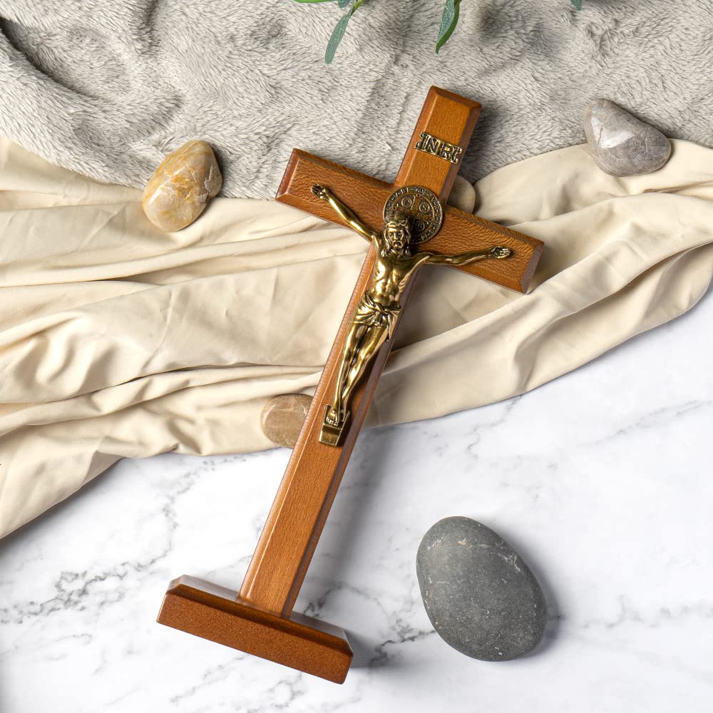 KUXBET religious gift cross combines sentiment and durable craftsmanship.