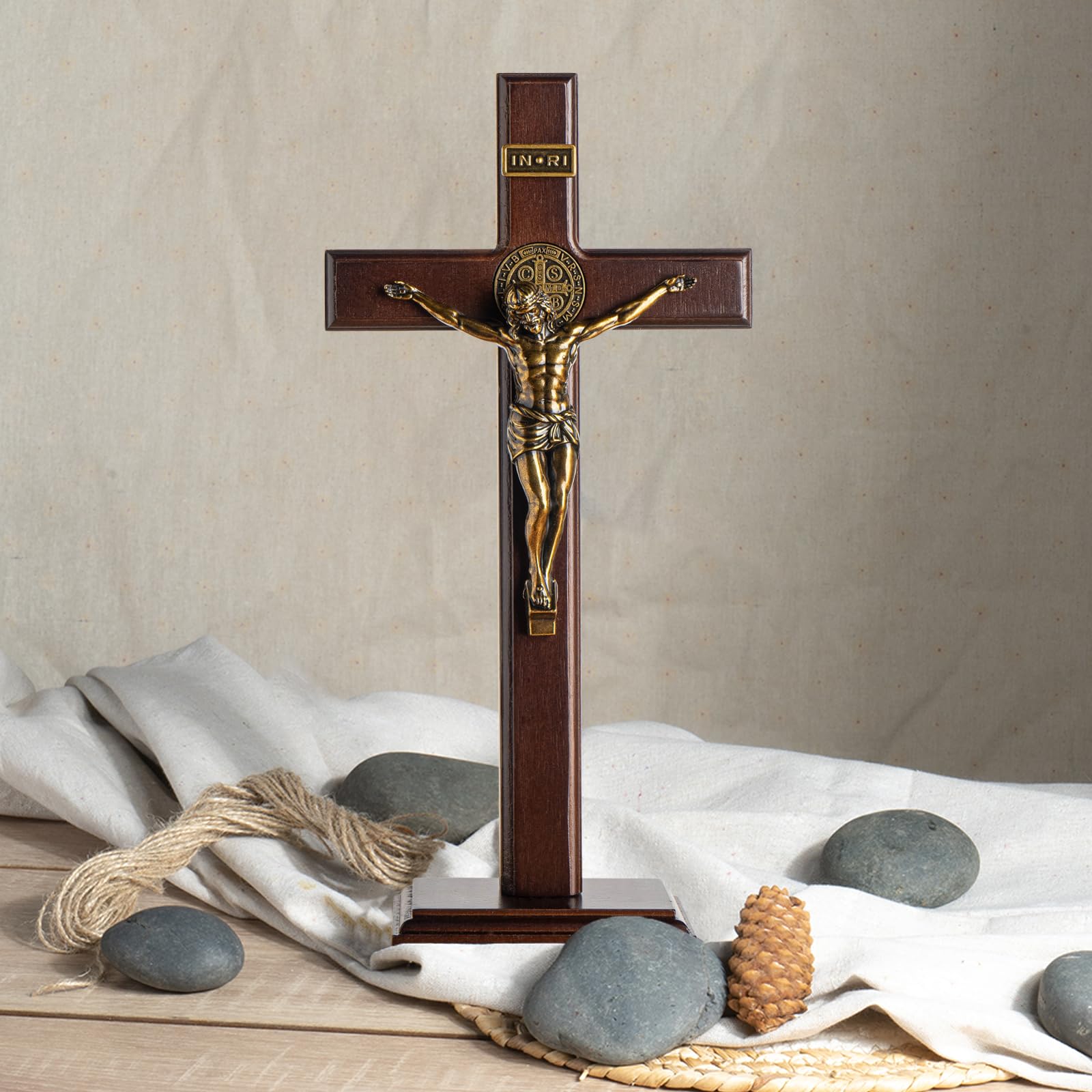 KUXBET silver-plated crucifix detail on hardwood cross