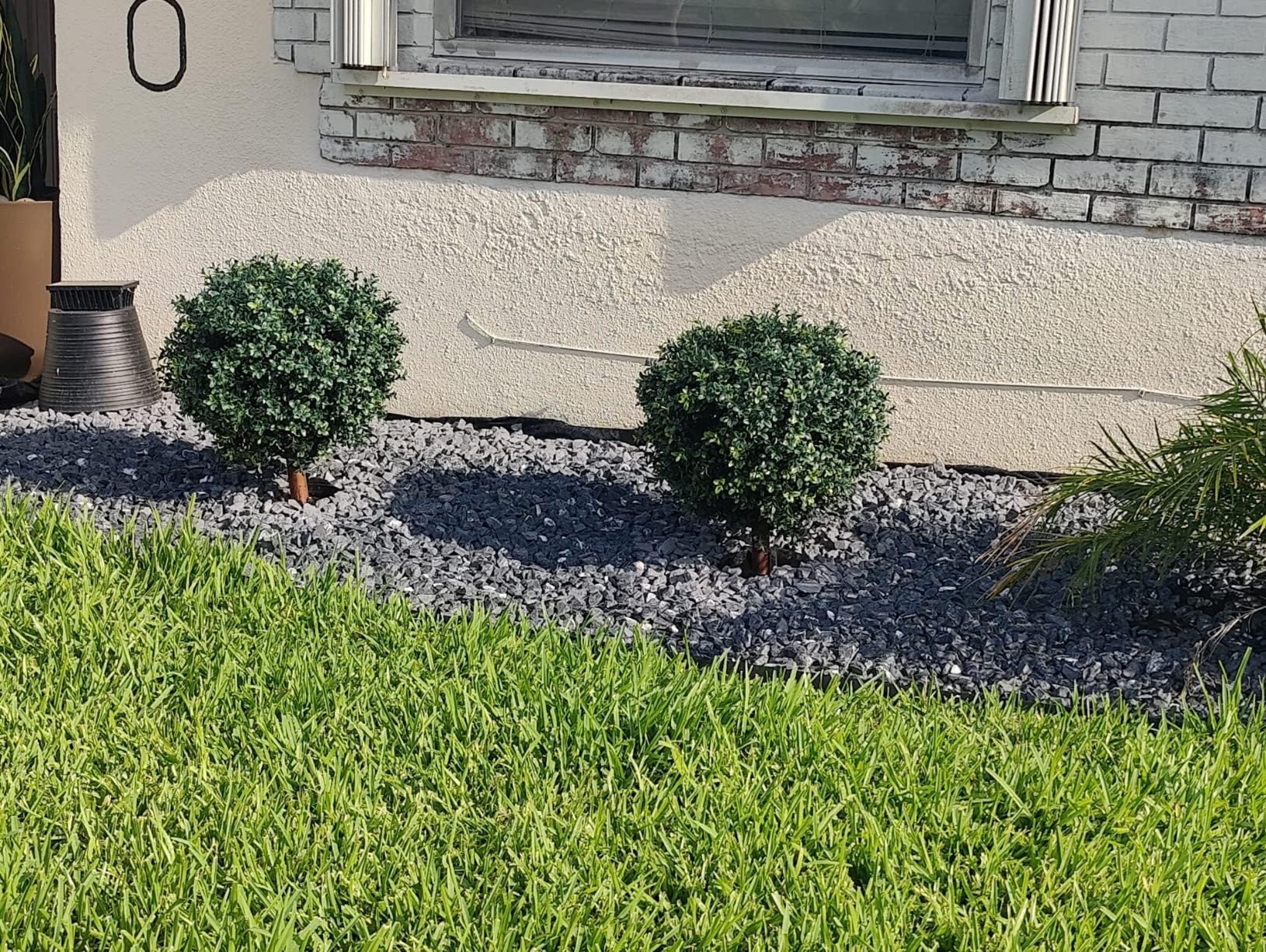 kyesyes 27in boxwood ball height with spike for quick installation