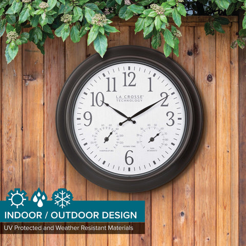 La Crosse 404-89027-INT clock shows legible black hands for easy viewing