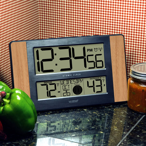 Clock shows indoor and outdoor temperatures for quick room checks