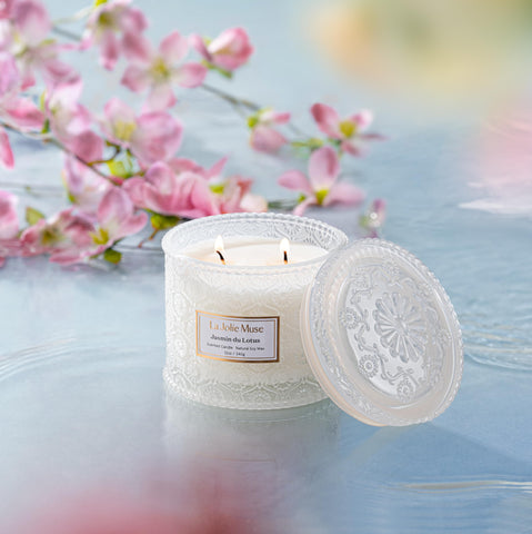 LA JOLIE MUSE embossed-daisy-jar ready to display