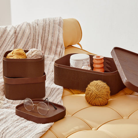 La Jolie Muse interior view shows double-wall cushioning for items.