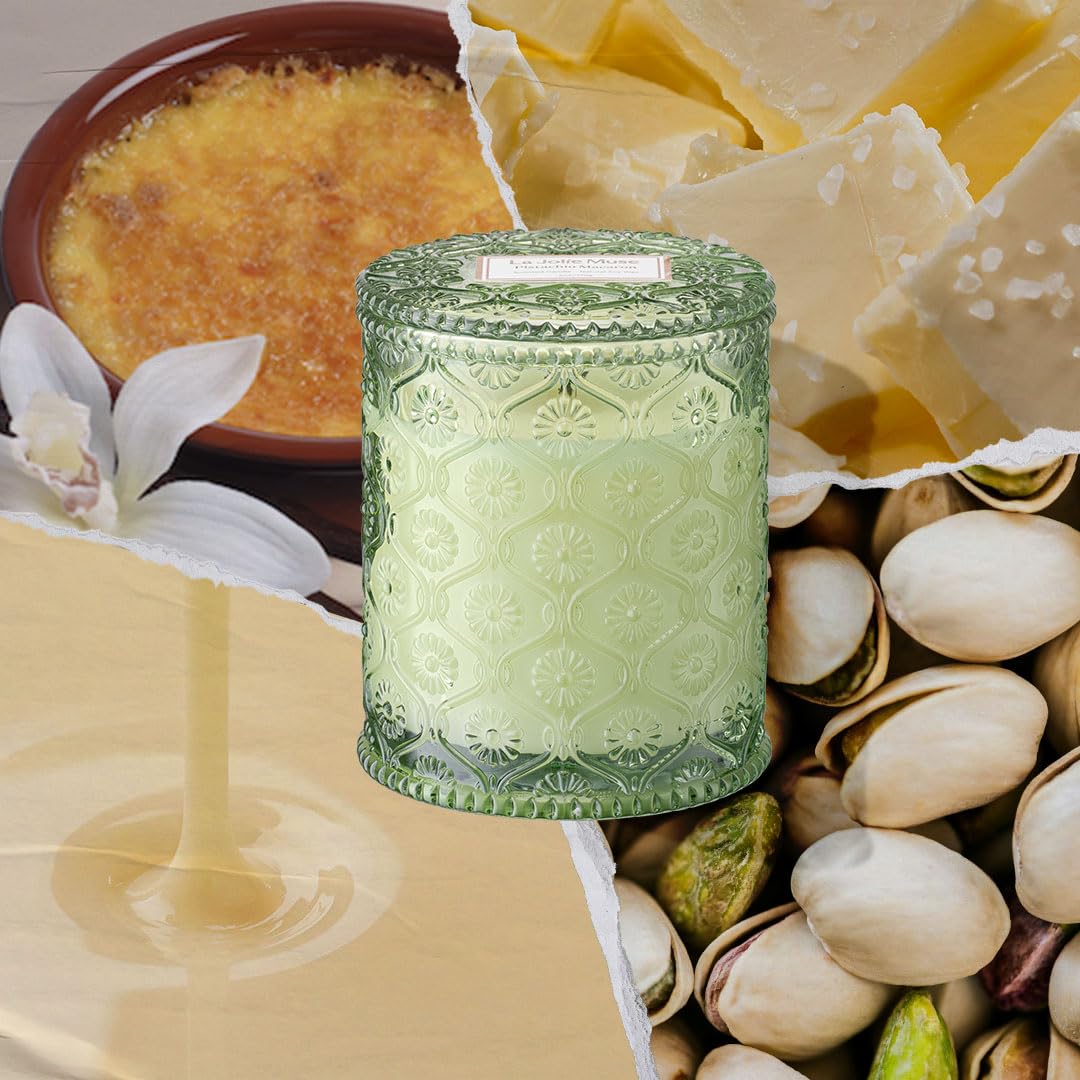 LA JOLIE MUSE Pistachio Macaron label detail highlights artisanal craftsmanship.