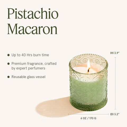 LA JOLIE MUSE Pistachio Macaron packaging promotes eco-friendly gifting.