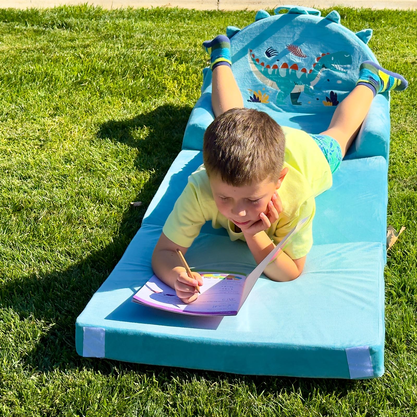 Laapee crystal velvet fabric provides a cozy seat during stories and naps.