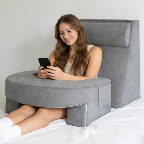 Laapee Reading Pillow Set neck pillow delivers ergonomic neck support for reading.