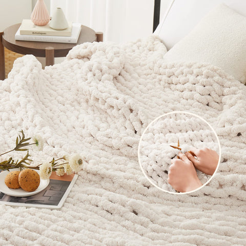 L'AGRATY close-up shows dense knit texture and plush softness.