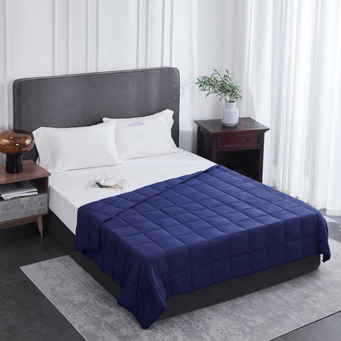 L'AGRATY blanket glass beads inside demonstrate even weight for restful sleep.