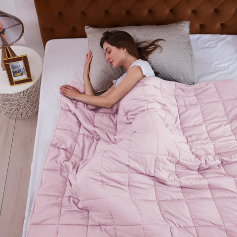 L'AGRATY premium microfiber texture offers cozy evenings.