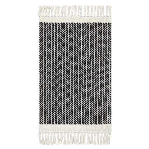 Lahome Belle Boho rug bi-color design complements farmhouse decor