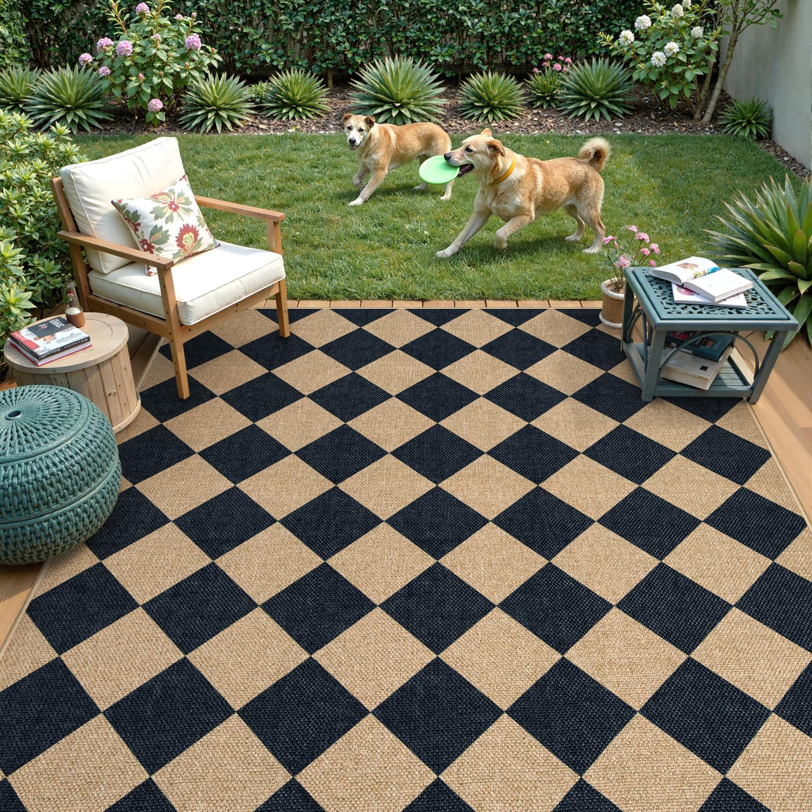 Lahome Colette rug ideal for dining areas and sunrooms.