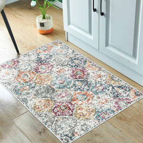 Lahome Elise Aqua/Multi close-up pile shows a soft, cozy surface.