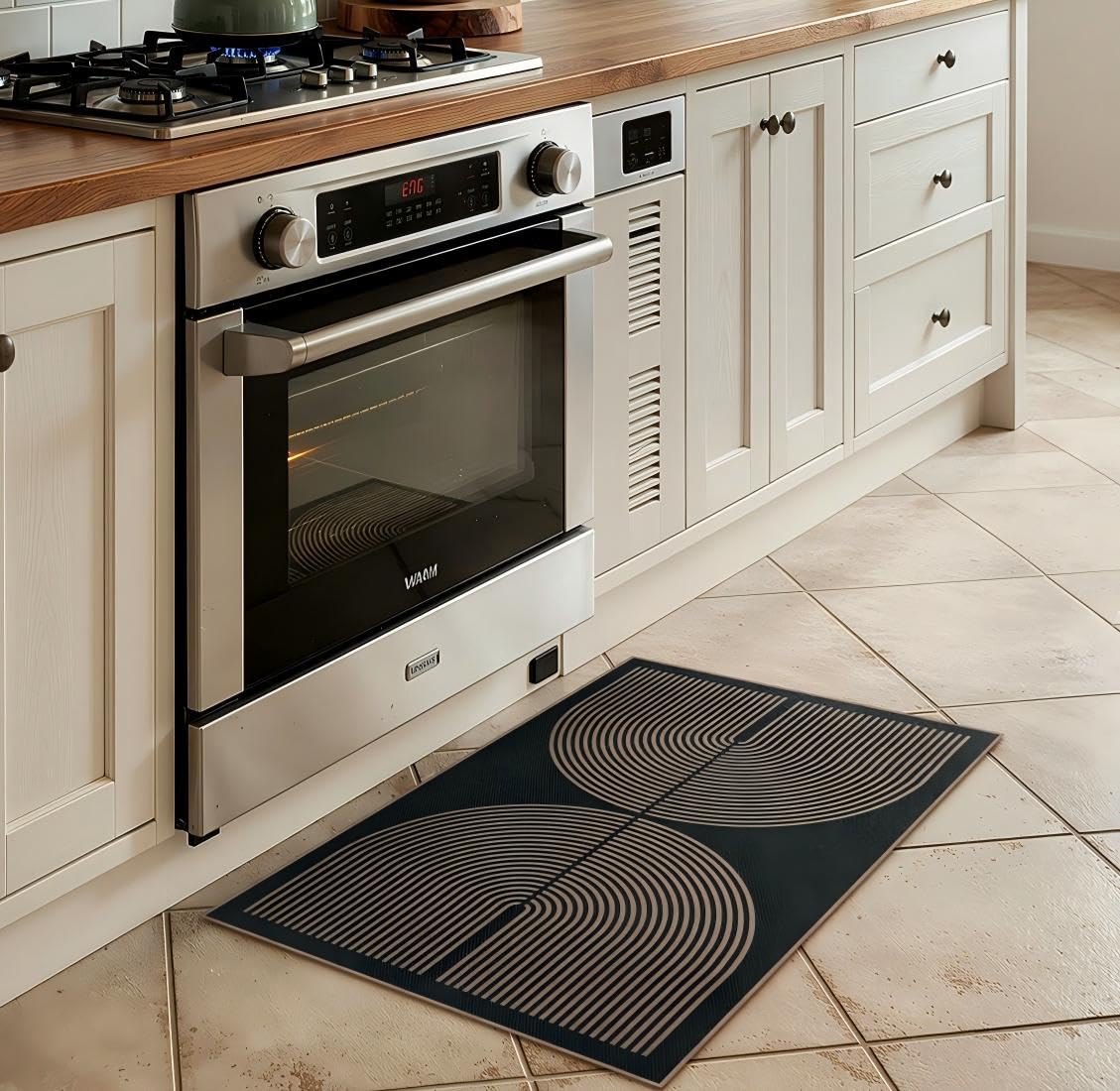 Lahome Enfys Rainbow low-pile design fits under doors and prevents snagging