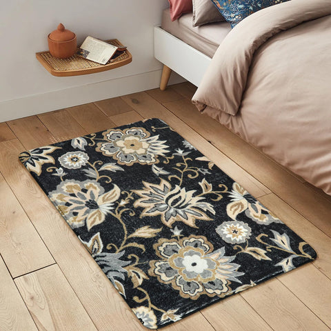 Lahome machine-washable rug simplifies cleaning and daily care.