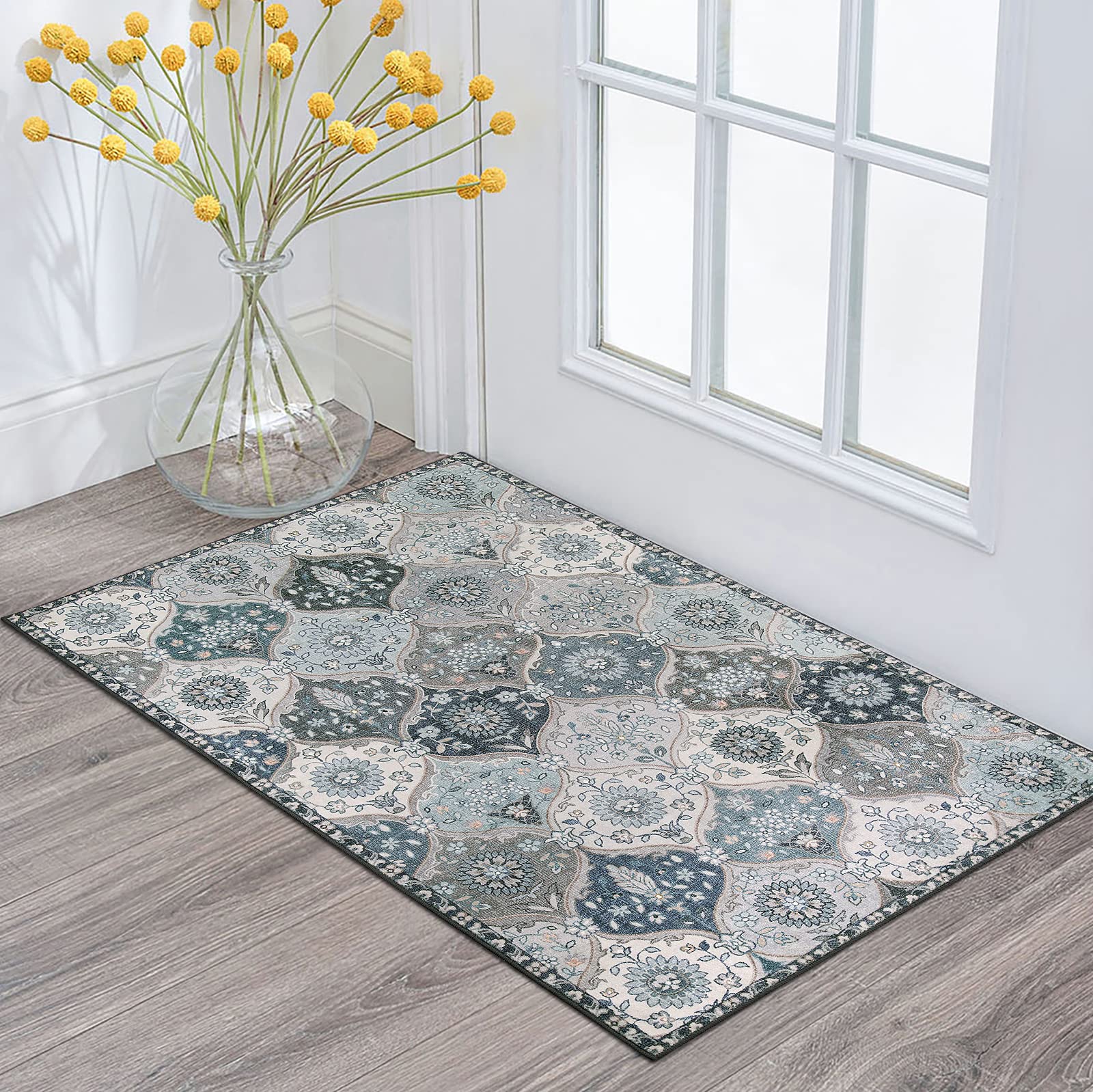 Lahome Moroccan Trellis front door mat, entrance view with vintage floral motif.