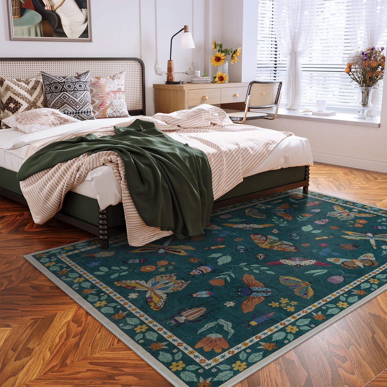 Lahome ultra-thin 5x7 rug fits easily under furniture.