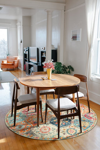 Lahome vintage circle rug offers soft, stain-resistant comfort.