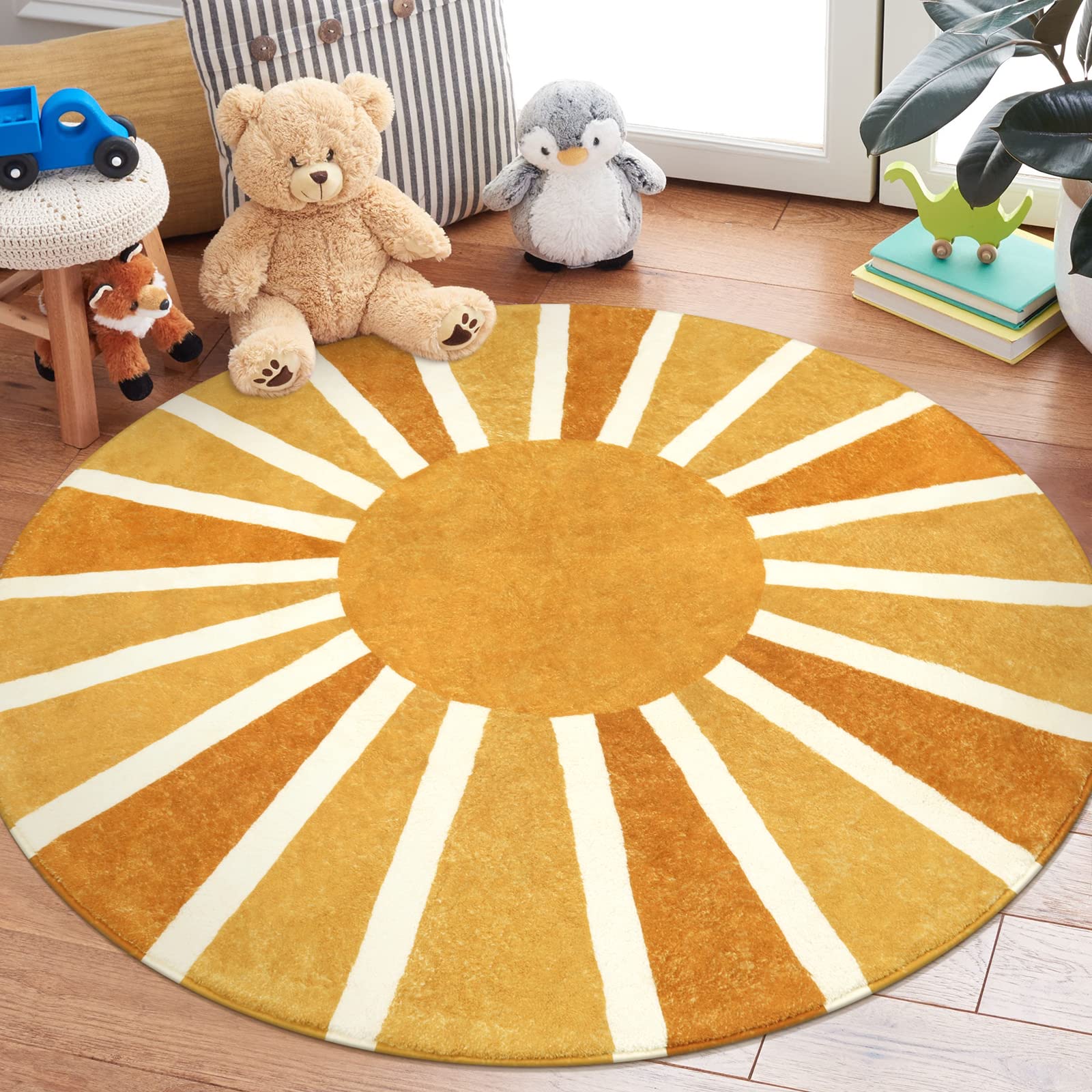 Lahome washable round rug for easy cleaning and quick refresh between uses.