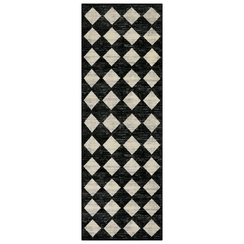 Lahome Zelie rug stain-resistance feature assists quick upkeep in busy homes.