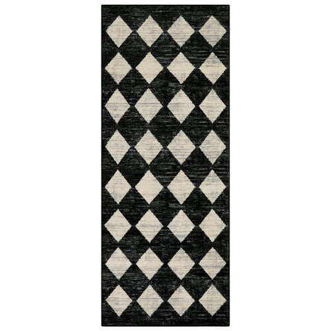 Lahome Zelie soft medium-pile surface feels comfortable underfoot.