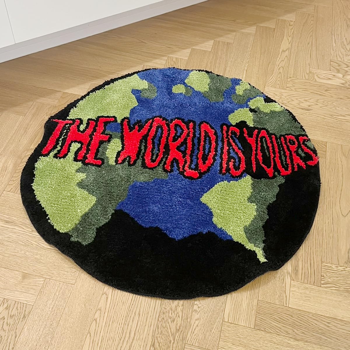 LAKEA Earth Round Mat easy to clean and maintain