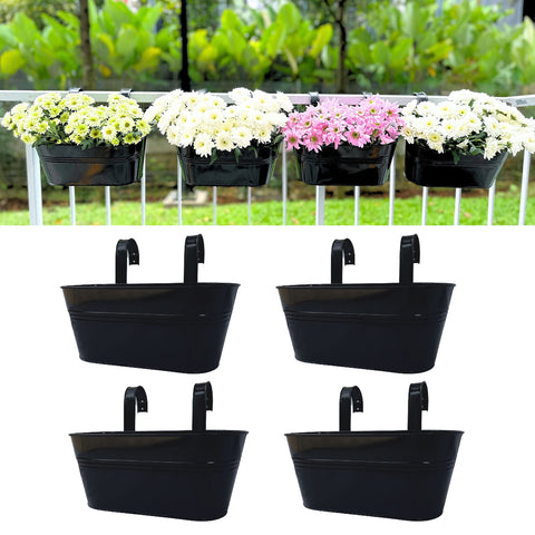 LaLaGreen rail planter on balcony rail in black metal for space-saving decor