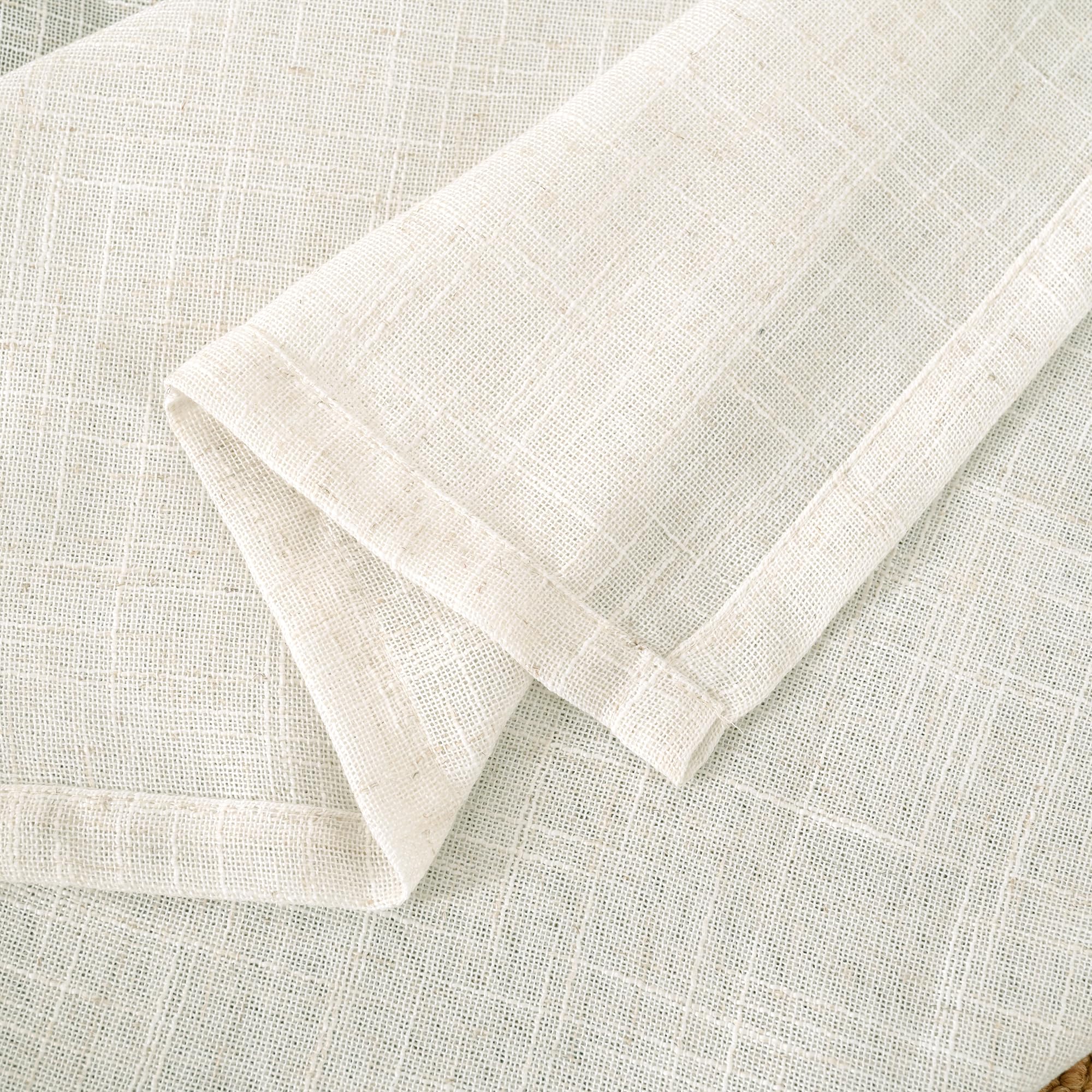 LAMIT cream linen curtains suit living rooms, bedrooms, and dining areas.