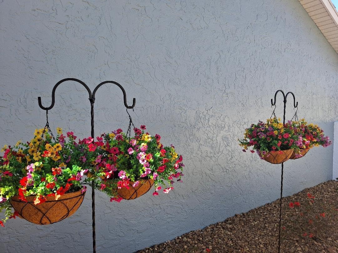 Lamsze UV-resistant faux plants stay vibrant through seasons.