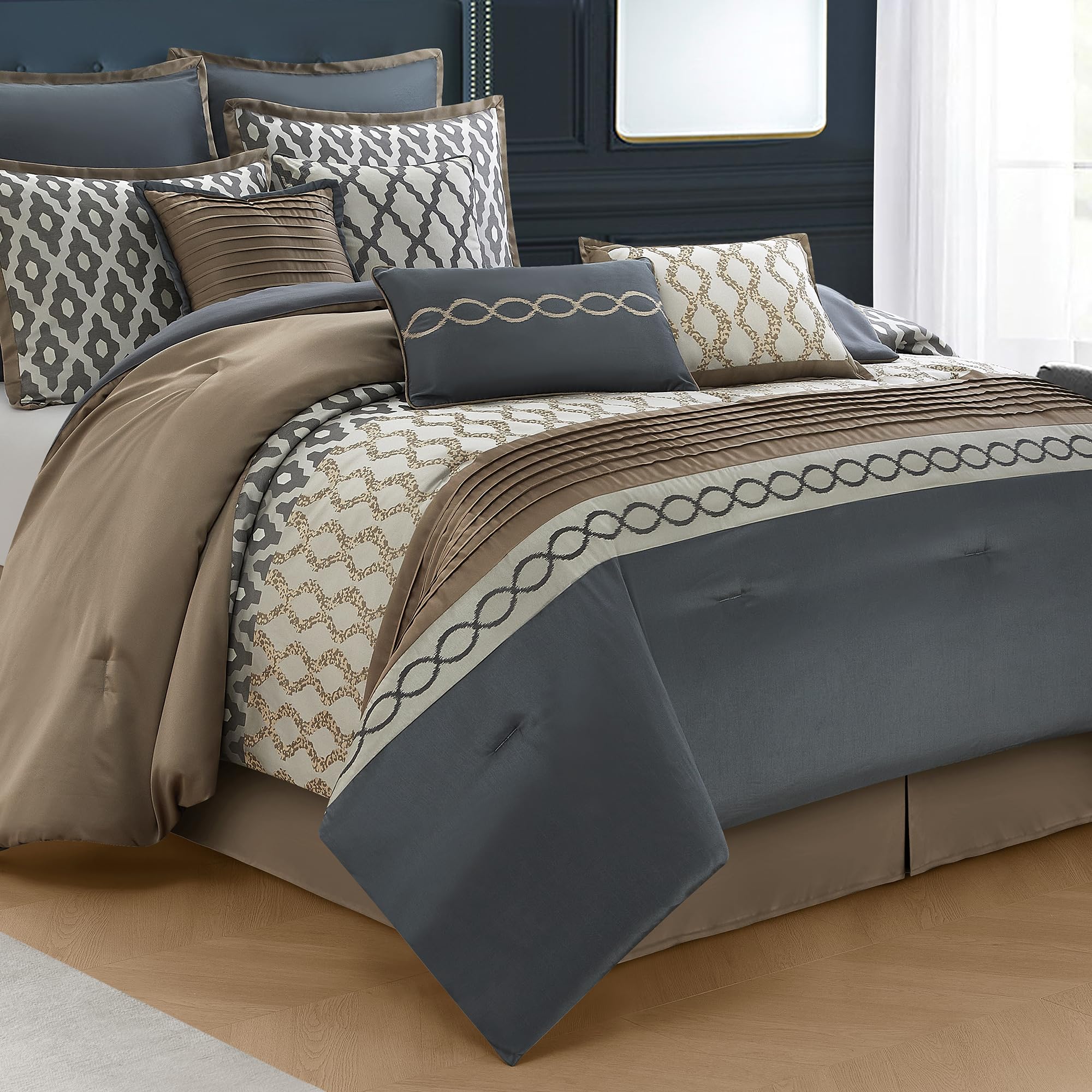 LANCO Modern Lifestyle king size comforter set in grey brown with luxurious all season warmth.