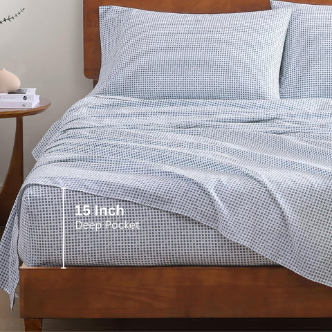 LANE LINEN queen flat sheet 90 by 104 inches provides generous coverage.