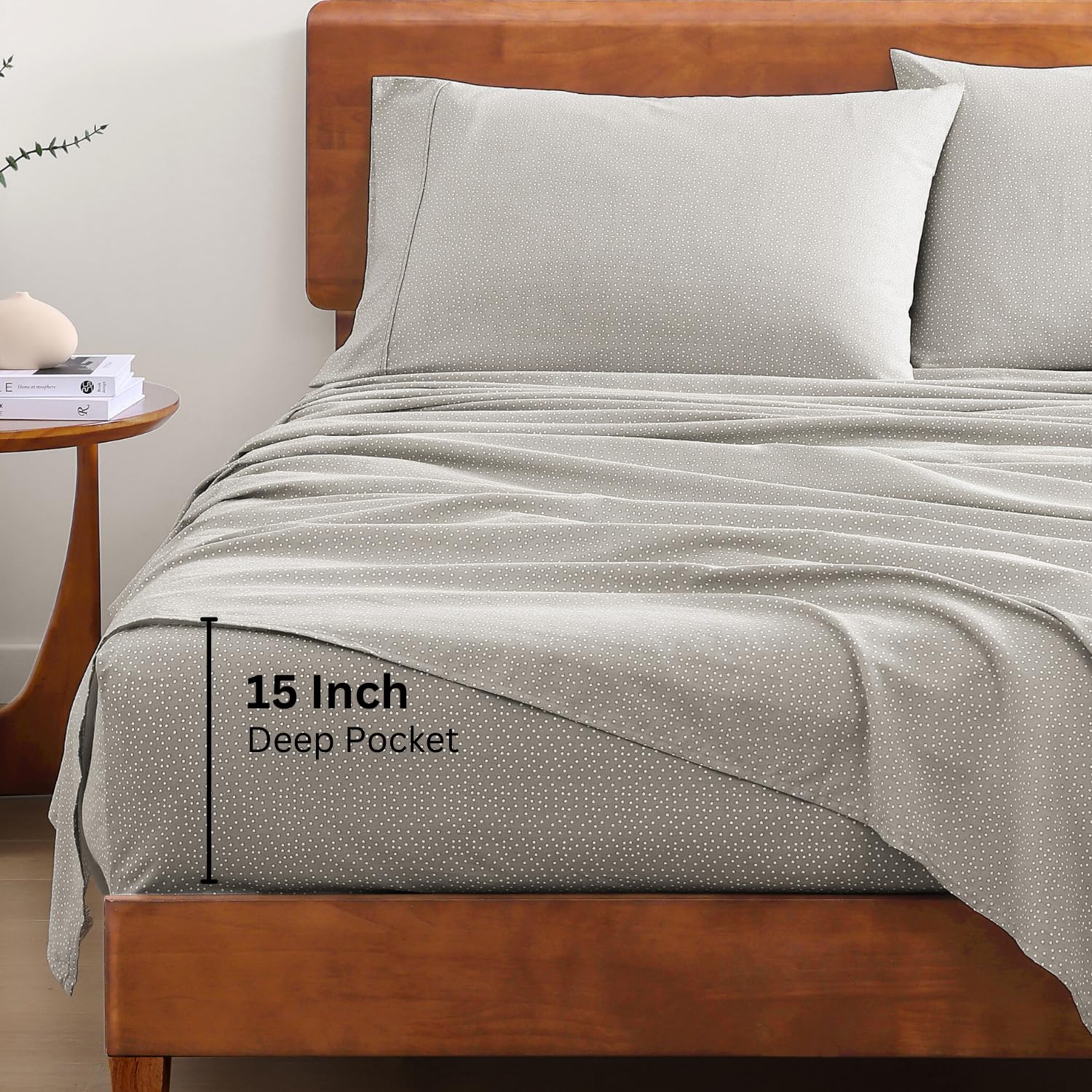 Lane Linen Snowdrop pillowcases for soft, durable sleeping accessories.