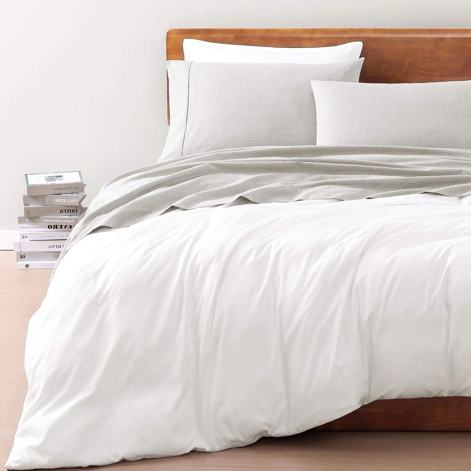 Lane Linen Snowdrop quality checks ensure long-lasting performance.