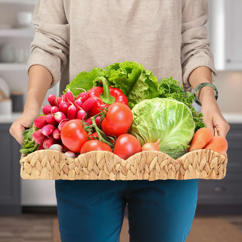 LASIDO easy-care wicker tray that wipes clean after use.