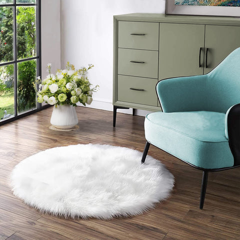 Latepis White Round Rug shows faux sheepskin texture for cozy living spaces.