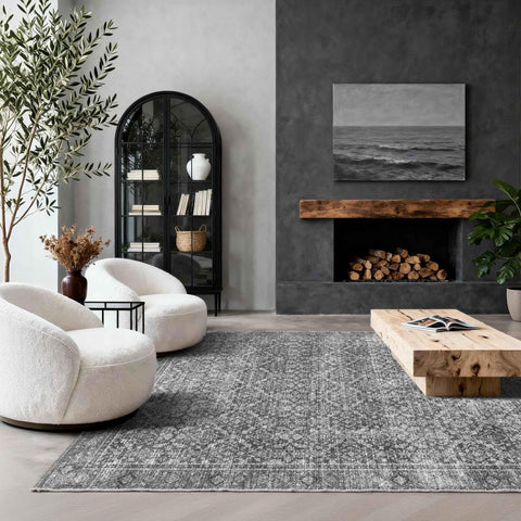 Latte&Fog grey washable rug simplifies deep cleaning after busy days.