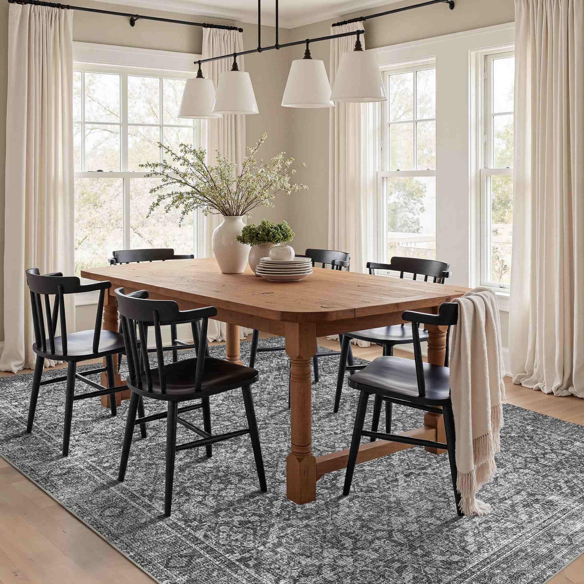 Latte&Fog kids- and pets-friendly rug provides a safe play area.